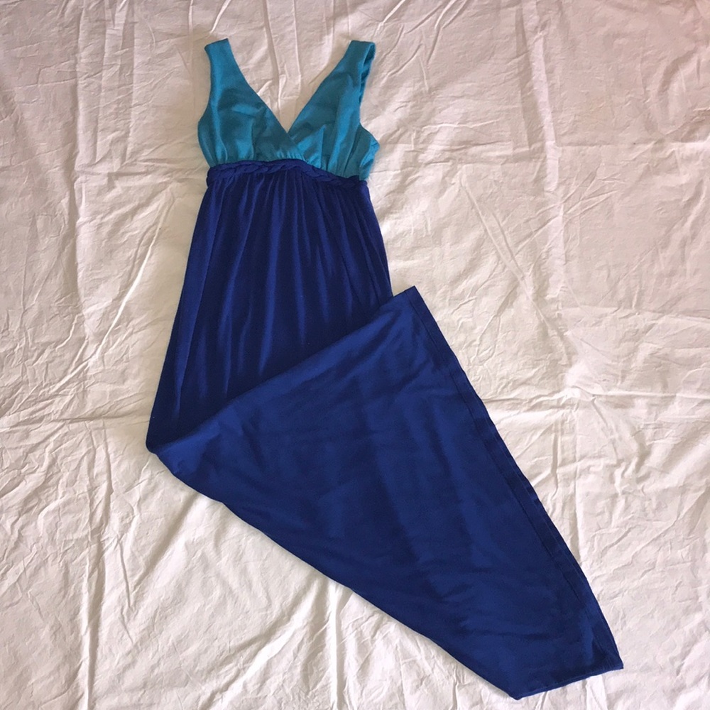 Turquoise/blue maxi dress. Size med.